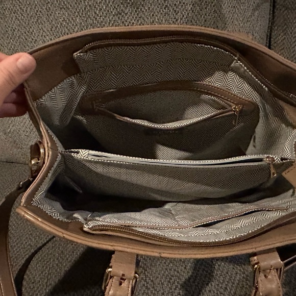 Urban expressions bag (stitch fix) - Picture 2 of 4